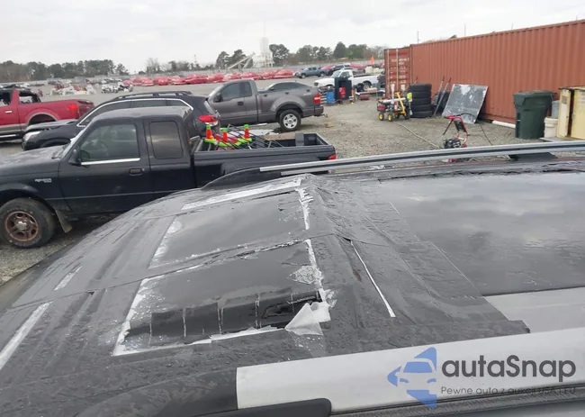 1FM5K7D84DGA65208: 44420415