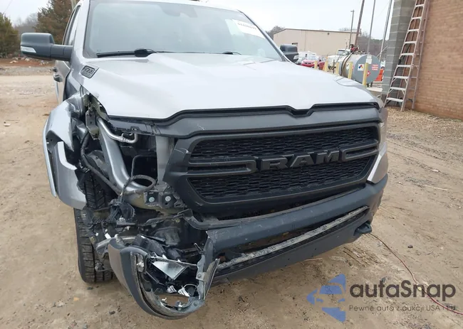 1C6SRFFT0MN596407: 44420449