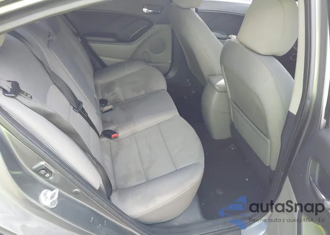 KNAFX4A60G5609955: 44420564