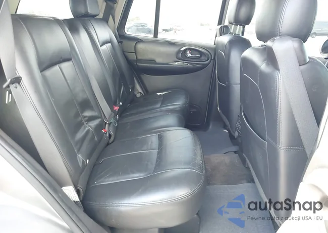 1GNDT13S272142335: 44420722