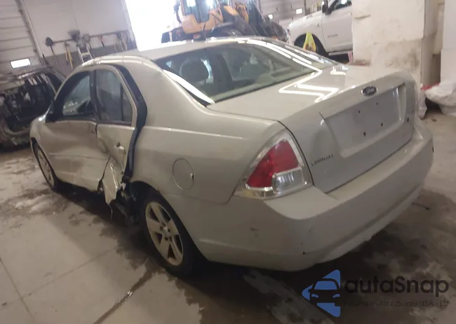 3FAHP07Z88R221589: 44420733