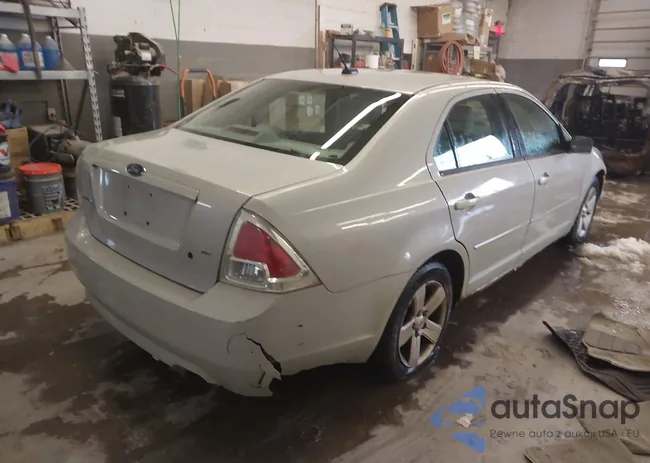 3FAHP07Z88R221589: 44420733