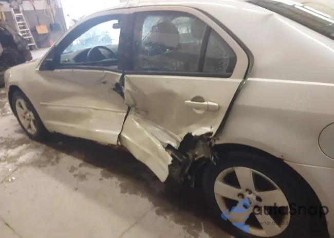 3FAHP07Z88R221589: 44420733