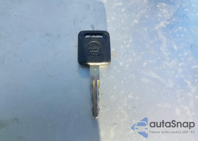 3N1AB7AP3GY243839: 44421824