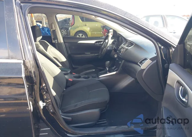 3N1AB7AP3GY243839: 44421824