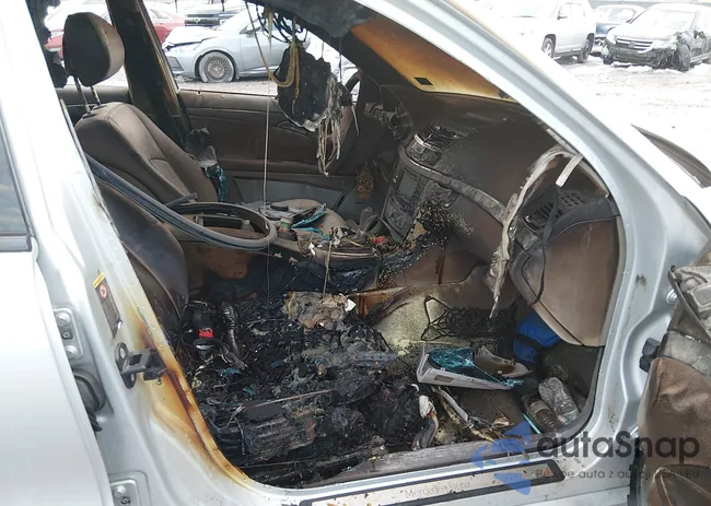 WDBUF56X97B112052: 44421830