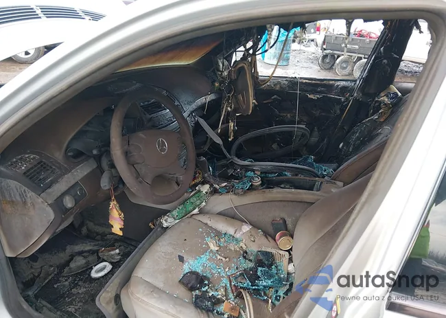 WDBUF56X97B112052: 44421830