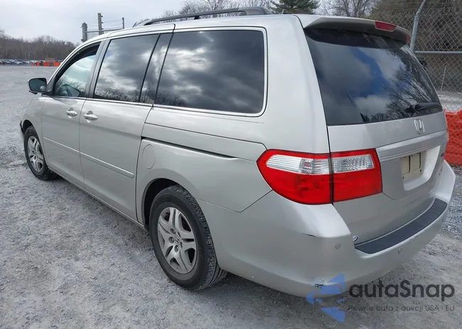 5FNRL38775B004833: 44421873