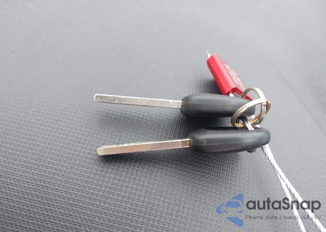 KL8CA6SA1LC458645: 44421894