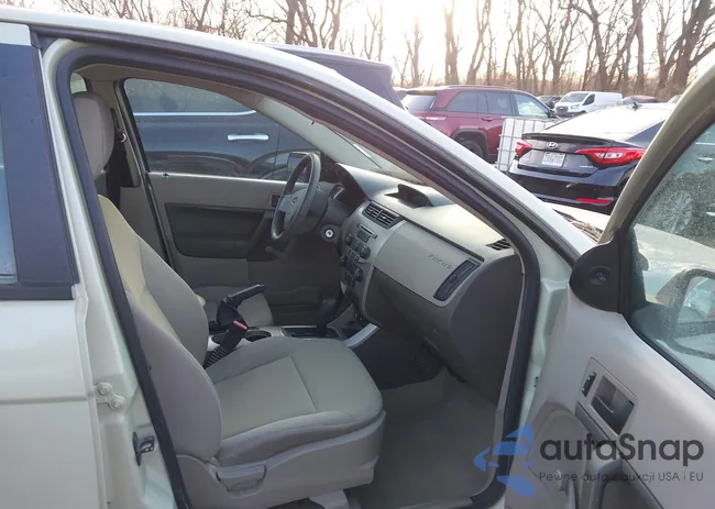 1FAHP3EN5AW192654: 44421908