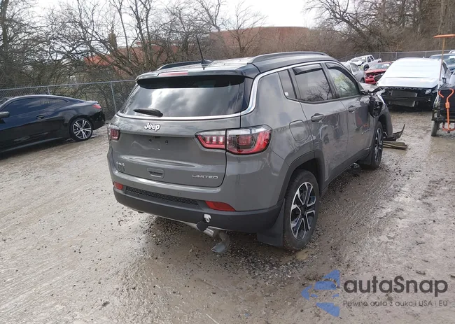 3C4NJDCN3PT541817: 44421953