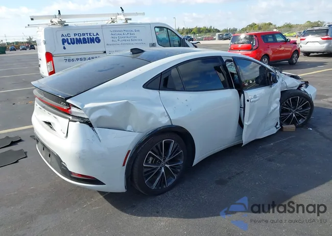 JTDACAAU3R3030186: 44421979