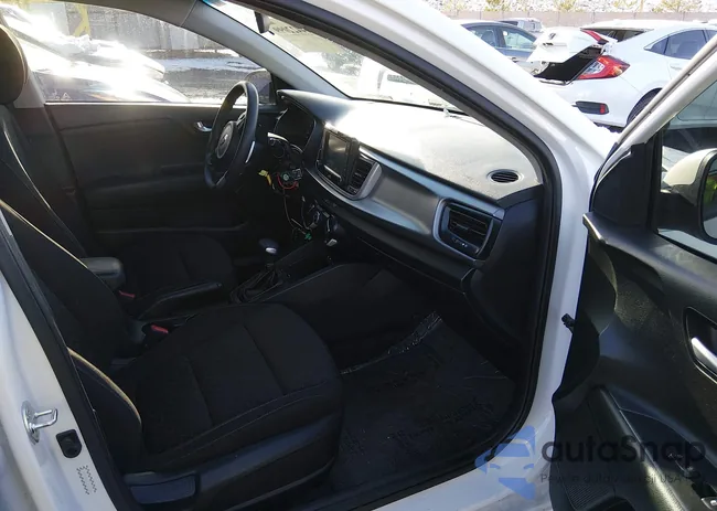 3KPA24AD7LE284732: 44422099