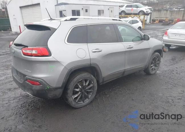 1C4PJLDS8EW283762: 44422104