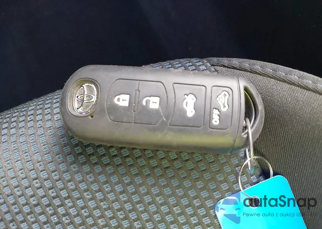 3MYDLBYVXJY302425: 44422194