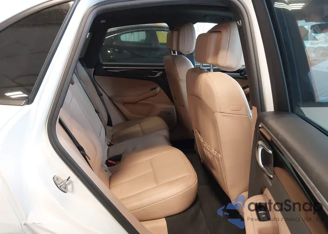 WP1AA2A51KLB01880: 44422208