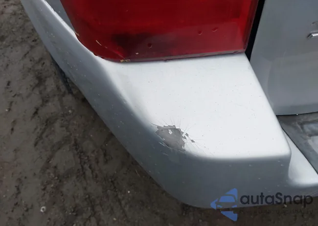 KNDMB233076167818: 44422258