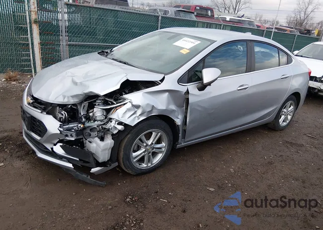 1G1BE5SM4J7104449: 44422304