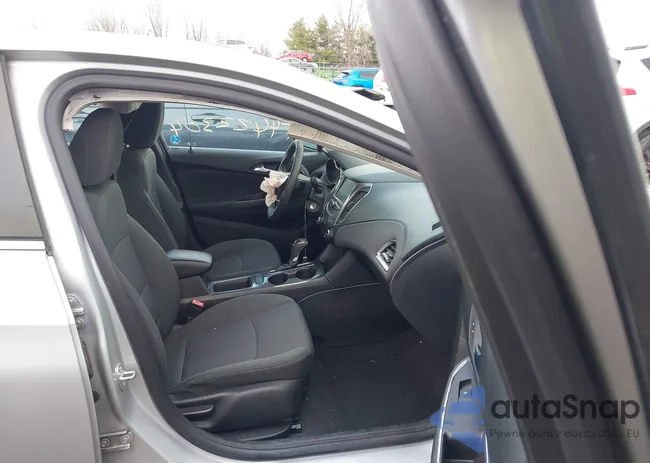 1G1BE5SM4J7104449: 44422304