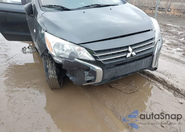 ML32AUHJ7RH015753: 44422319