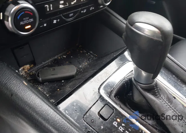 JM3KFBCM1J0406864: 44422335