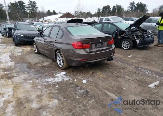 WBA3B5C58DF591450: 44422342