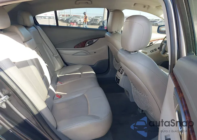 1G4GJ5E35CF257616: 44421409