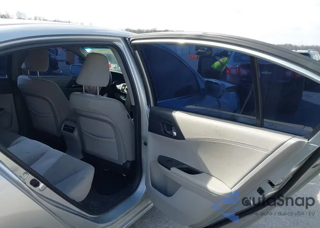 1HGCR2F76DA017373: 44421491