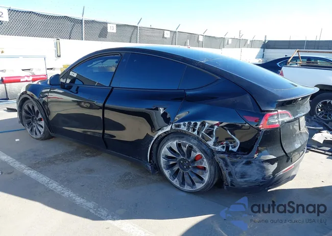 7SAYGDEF9NF411024: 44421540