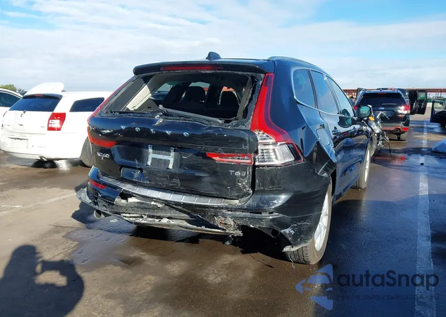 YV4A22RK6M1770389: 44421724