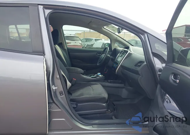 1N4BZ0CP2GC312018: 44421757