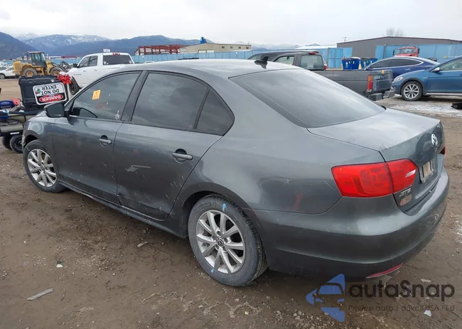 3VWDP7AJ3CM413039: 44422872