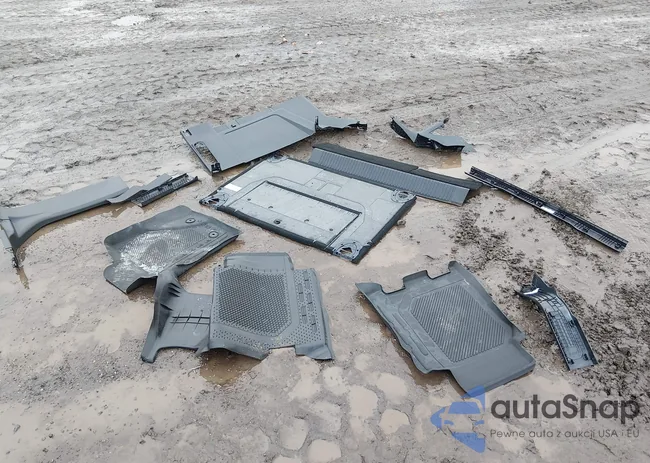 1FMEE5DP4PLB12414: 44422880