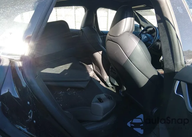 5YJSA1E2XMF426534: 44422890