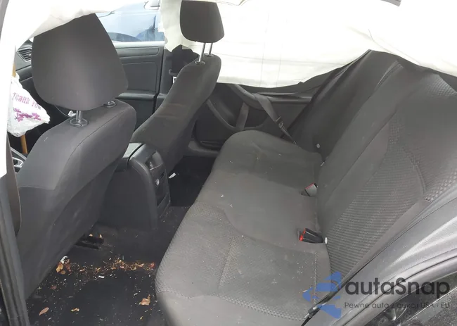 3VW1K7AJ7EM413985: 44423026