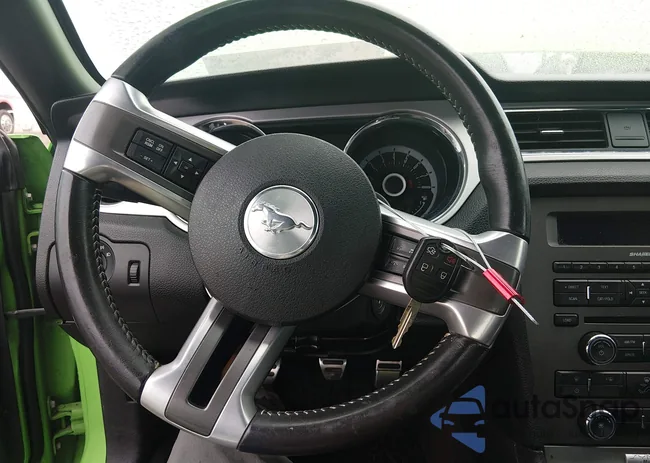 1ZVBP8AM0D5263292: 44423144