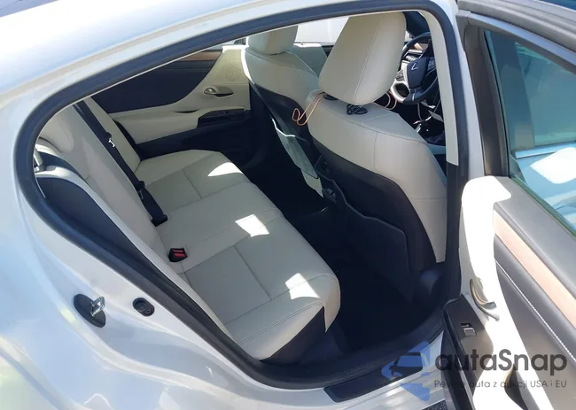 58ADZ1B13PU150968: 44423347