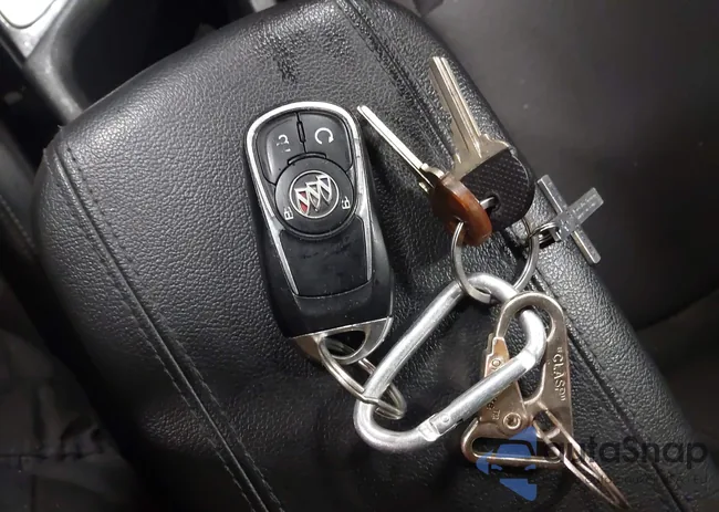 KL4MMCSL9MB115084: 44422473