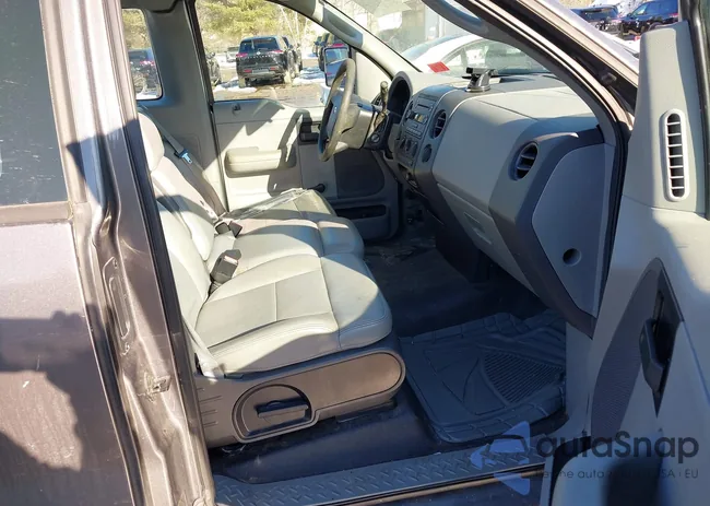 1FTRF12208KD20817: 44422762