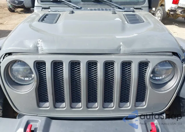 1C4HJXFN8KW533421: 44423869