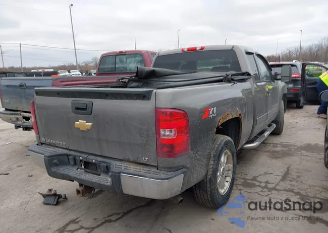 1GCRKSE7XDZ235526: 44423872