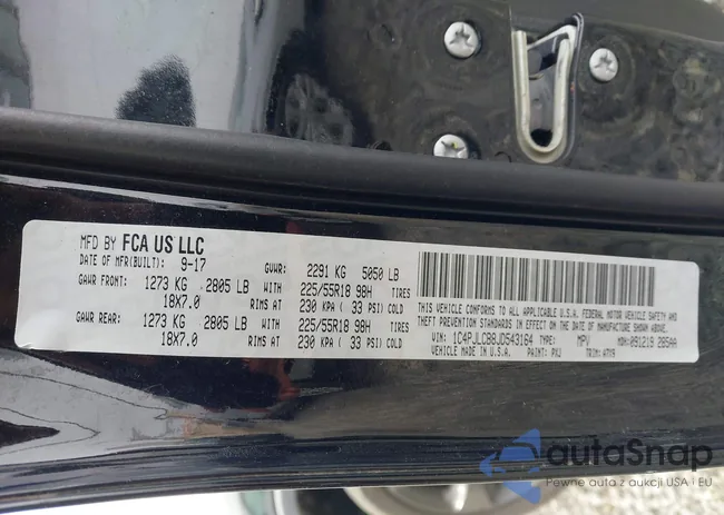 1C4PJLCB8JD543164: 44423931