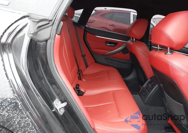 WBA4J3C57KBL04941: 44423978