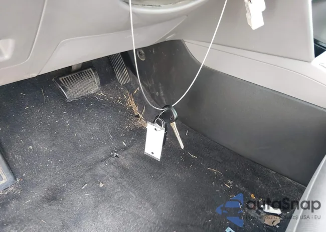 5NPD84LF7JH303721: 44424008