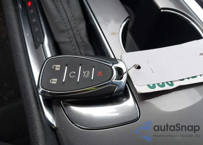 1G1ZD5ST0LF040136: 44424040