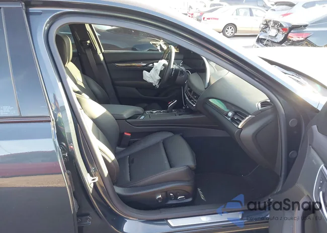 1G6DV5RWXT0102369: 44424054