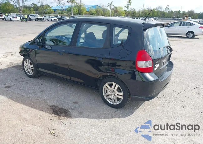 JHMGD38628S037367: 44424218