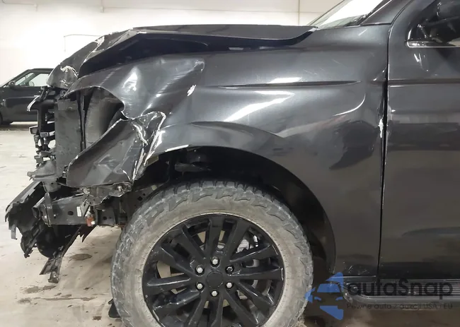 1FMJU1J87REA79004: 44424247