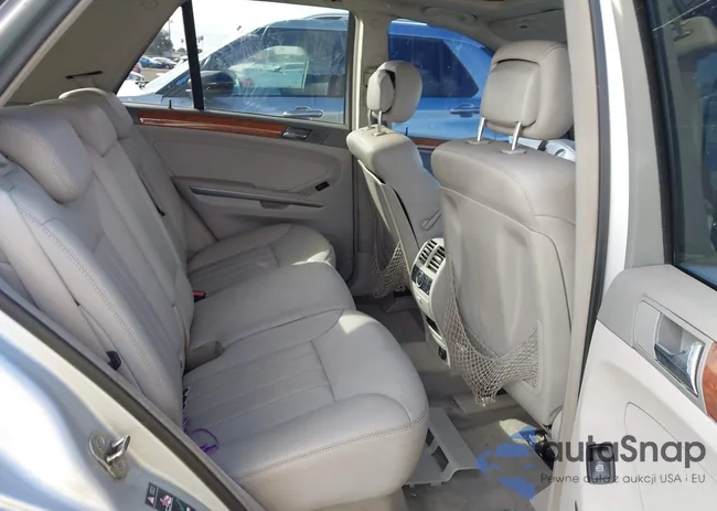 4JGBB86E38A341737: 44424294