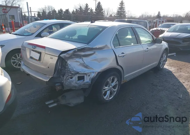 3FAHP0HA0CR230322: 44424321